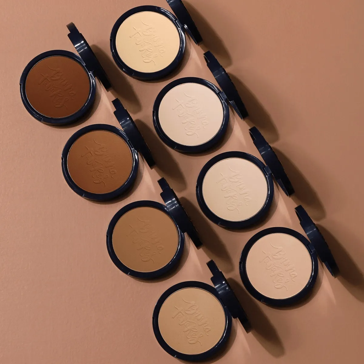 Imagem 6 de 7 de Bt Powder - Bruna Tavares - Pó Compacto Aveludado