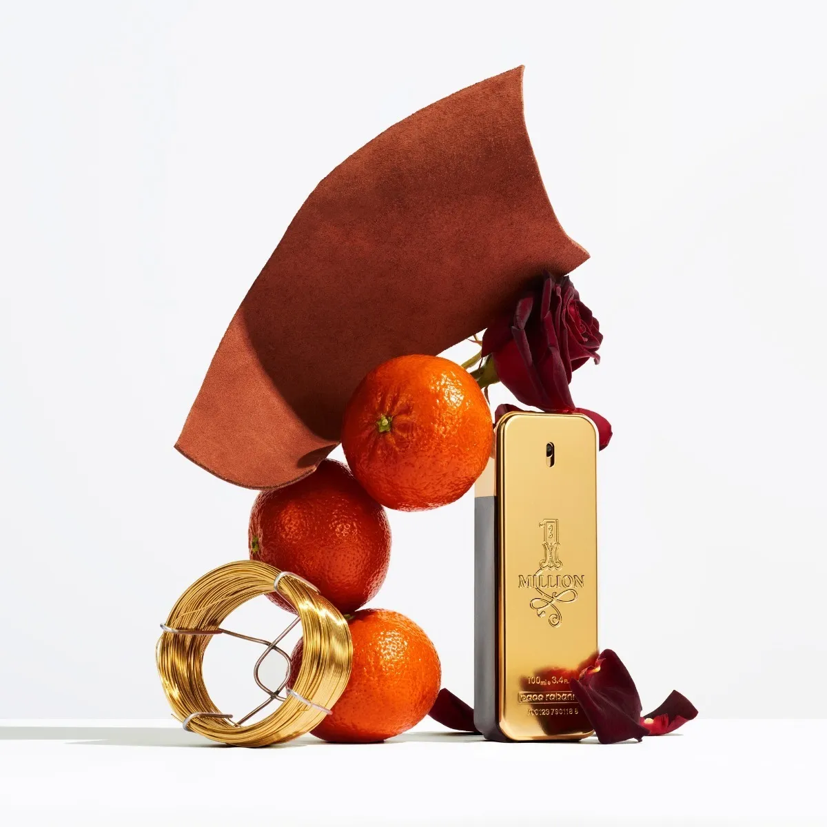 Imagem 4 de 7 de Paco Rabanne One million 1 Million Tradicional EDT 200ml para masculino